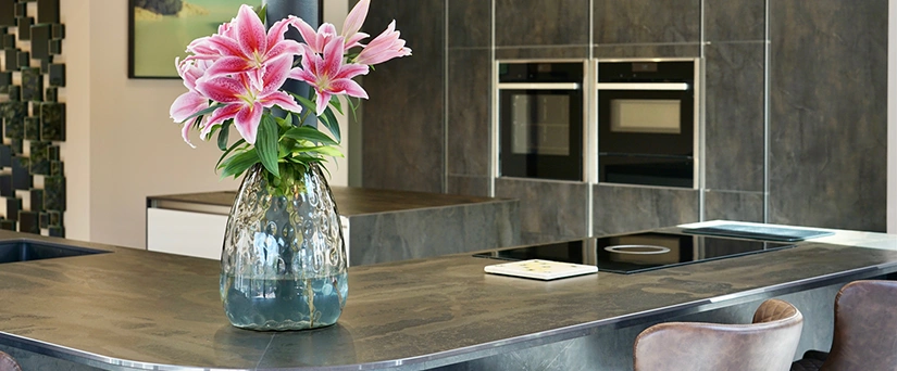 Dekton Radium Header